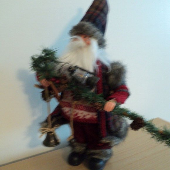 Santa Decoration Old World Theme - New With Tag - Picture 2 of 4